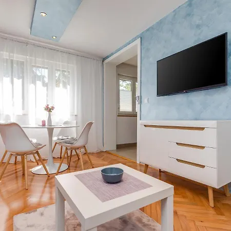 Apartment Twins Porec